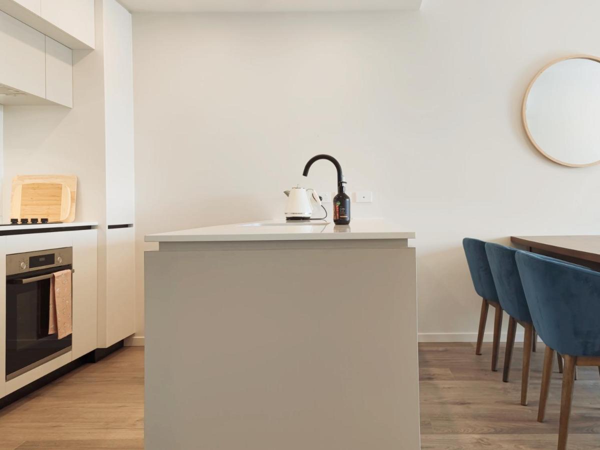 Luxurious 2 Bedroom Free Secure Parking Auckland