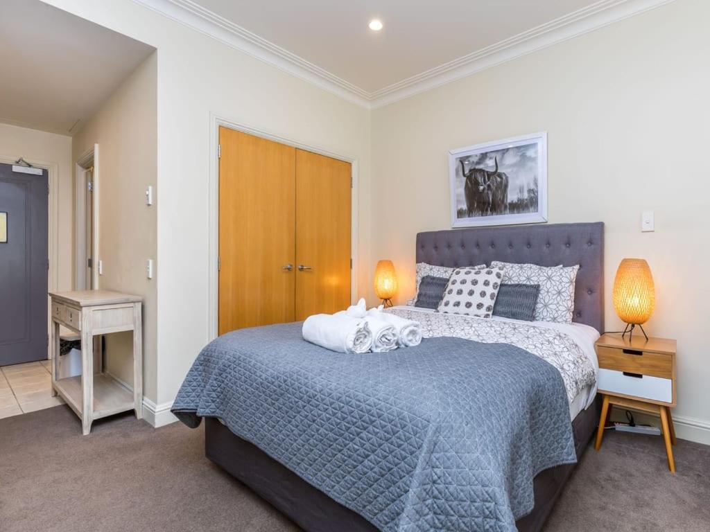 Heritage Haven By Viaduct Cbd - Pool Gym Tennis Apartment *