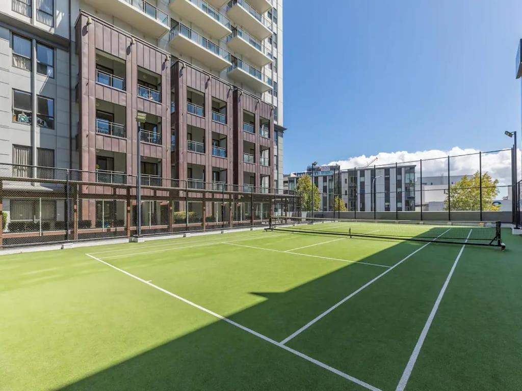 Heritage Haven By Viaduct Cbd - Pool Gym Tennis Apartment
