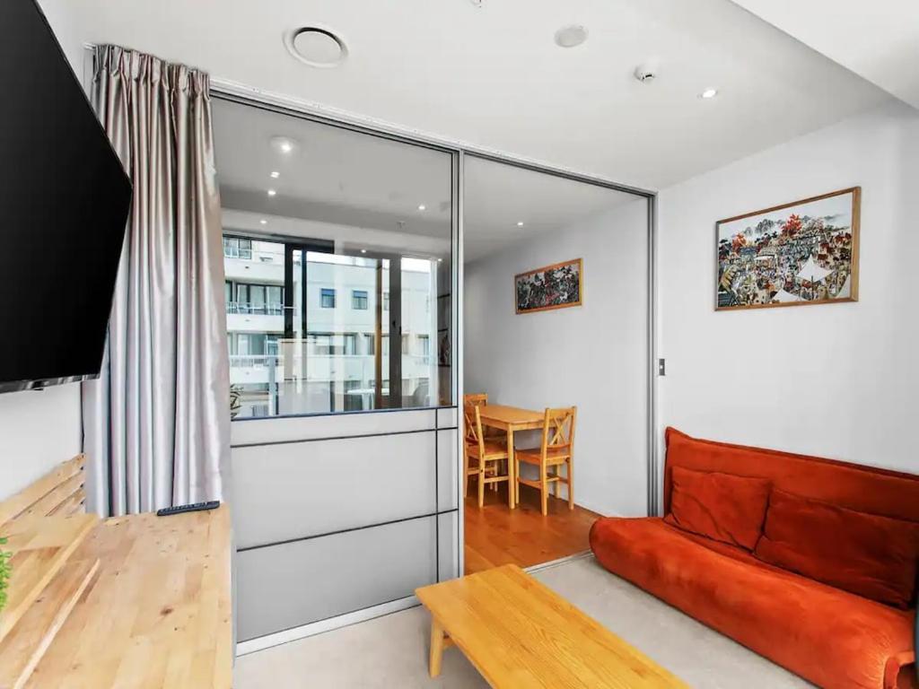 Apartment Stylish Central 1-bedroom With Patio *