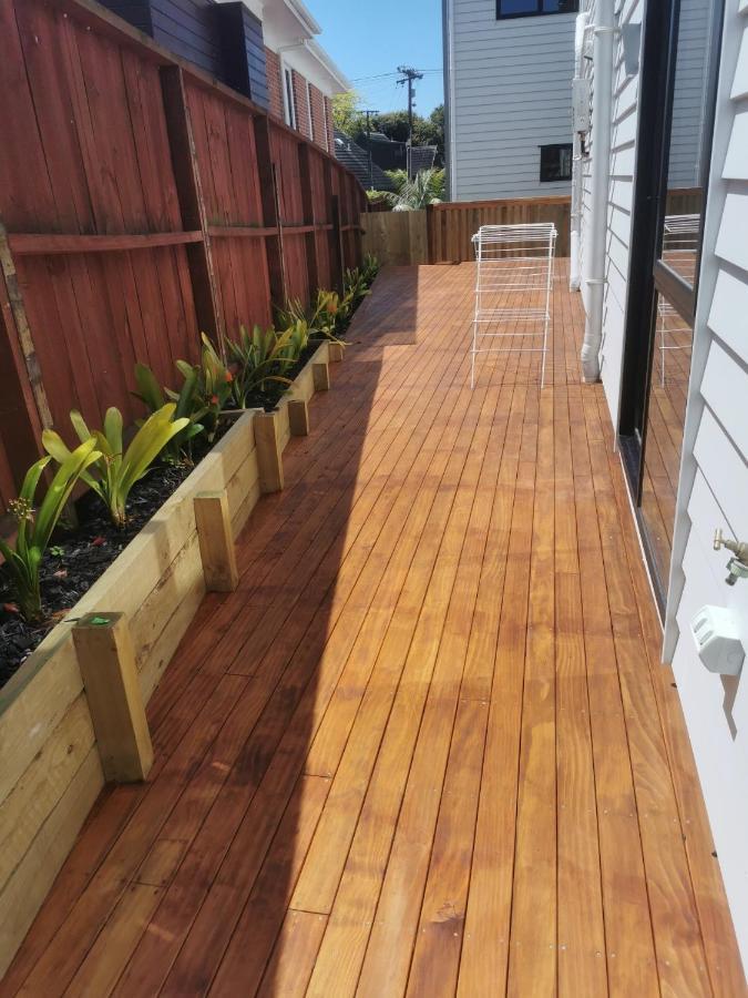Lovely House In Central Papatoetoe Bed & Breakfast Auckland