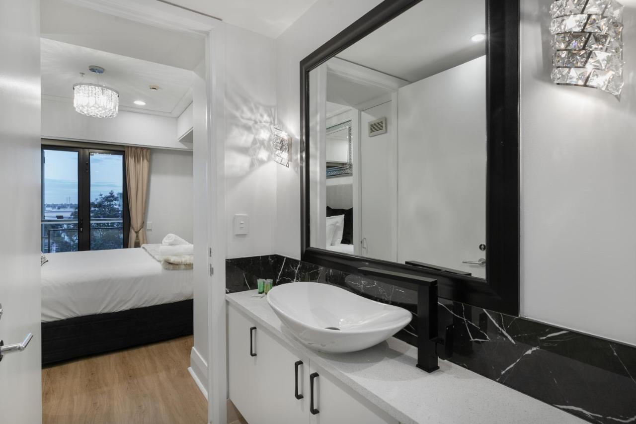 Apartment Extravagant Escape