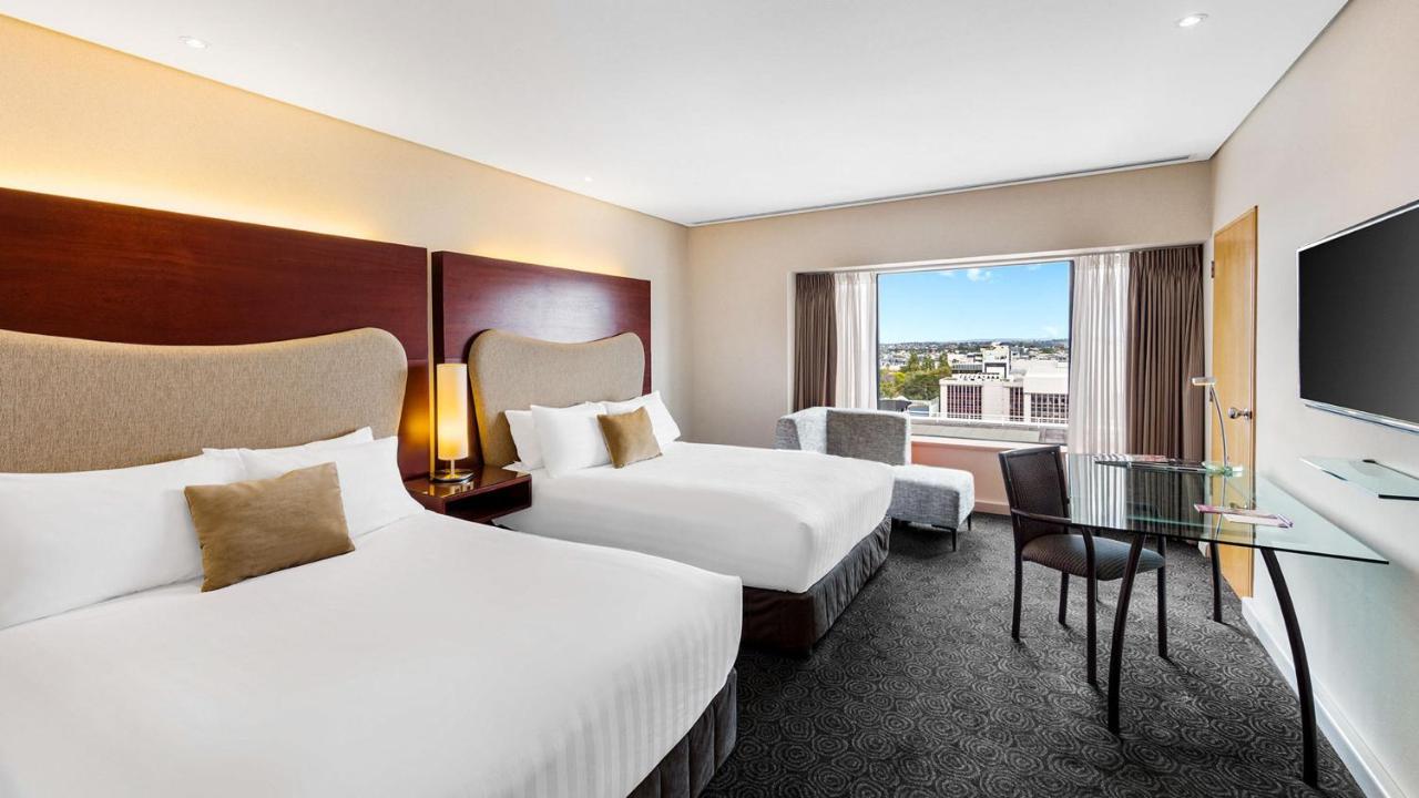 Hotel Crowne Plaza By Ihg 4*