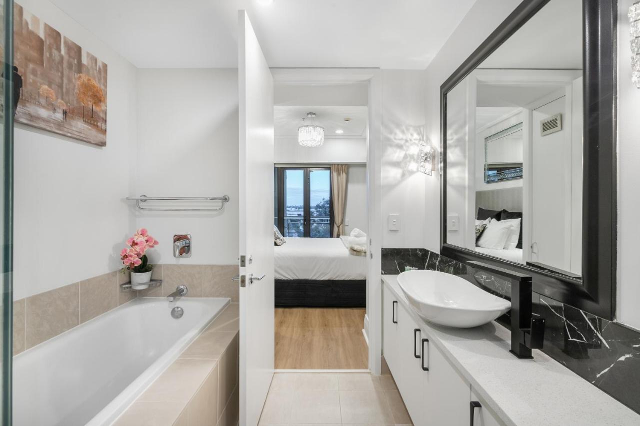Extravagant Escape Apartment