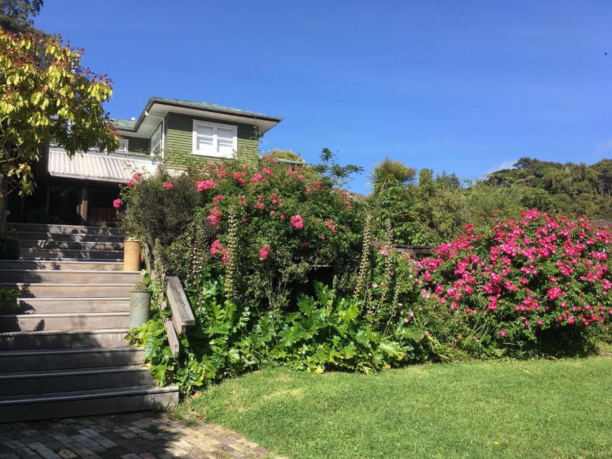 Resort Kawai Purapura Yoga Retreat Centre Auckland