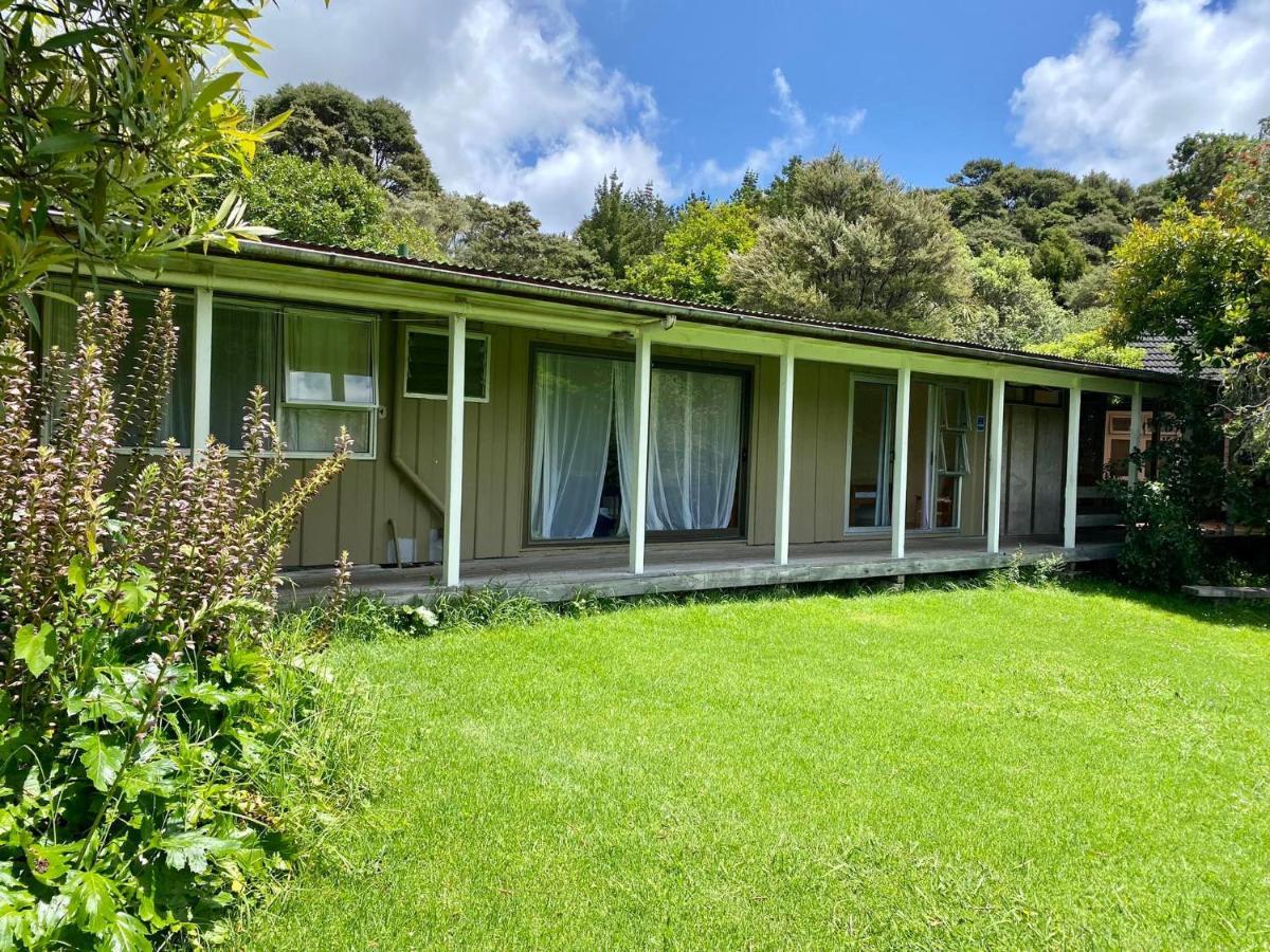 Resort Kawai Purapura Yoga Retreat Centre Auckland