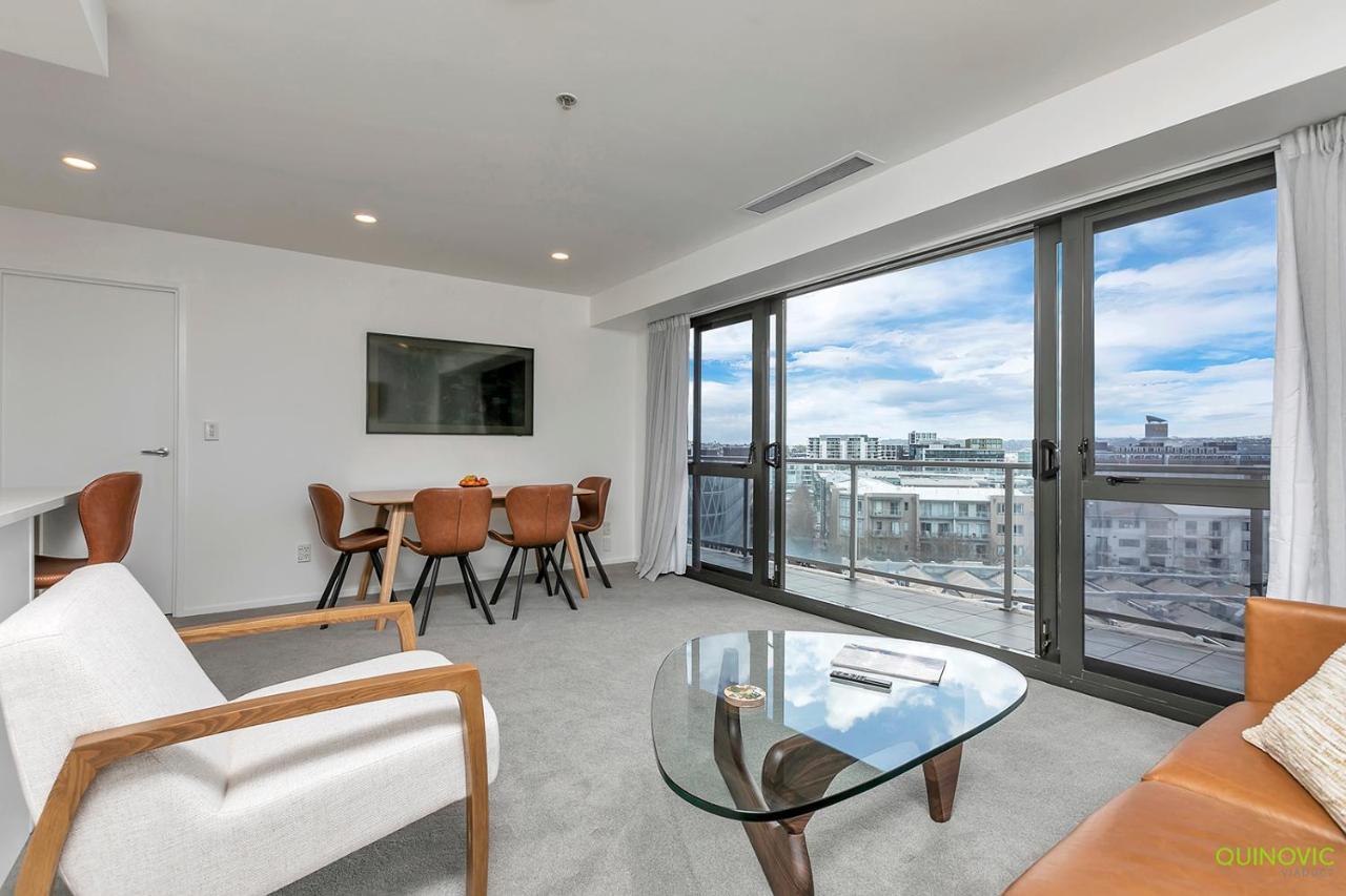 Qv Modern Upscale - 1012 *