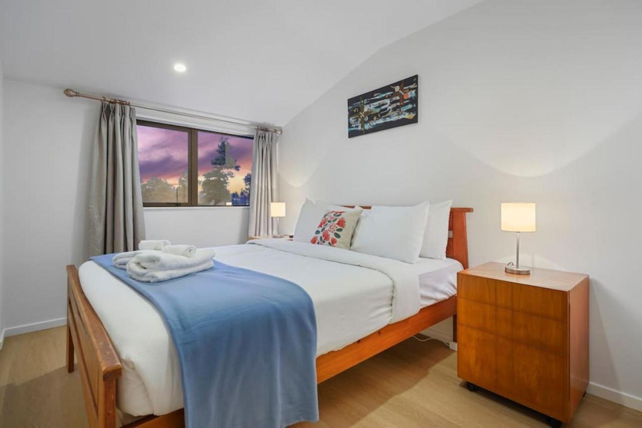 Holiday home Venture Heights Townhouse With Parking And Patio