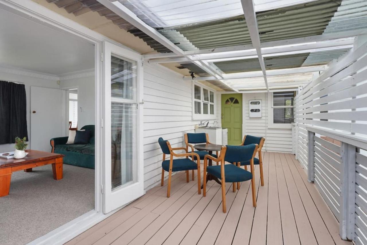 Homey Hideaway 3 Bedroom W Parking , Wi-fi And Netflix Holiday home *
