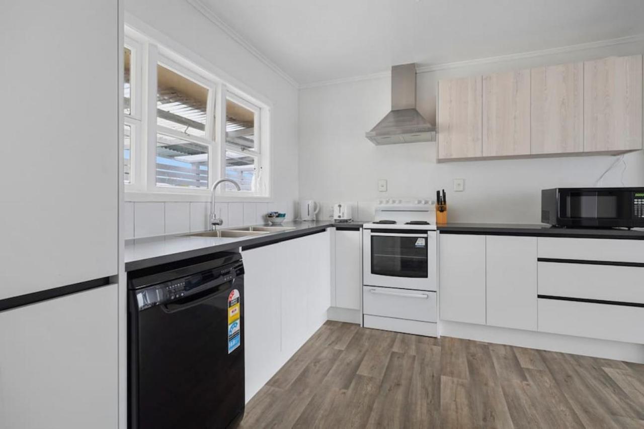 Holiday home Homey Hideaway 3 Bedroom W Parking , Wi-fi And Netflix Auckland