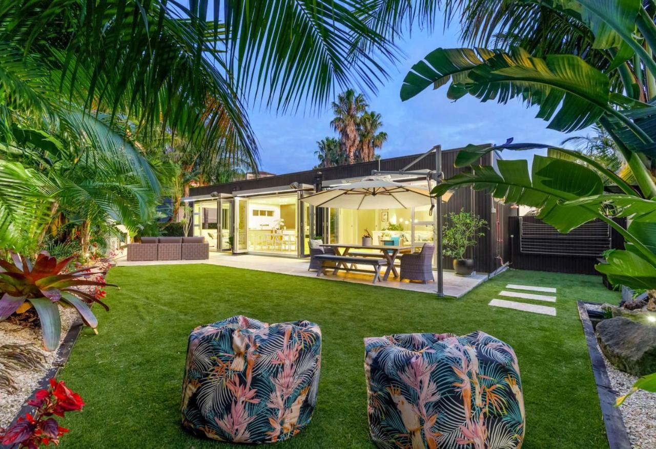 Luxury Tropical Oasis, Beach, Village Near Cbd Auckland
