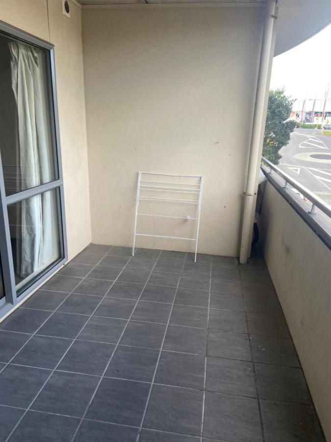 Nice And Tidy 3 Bedrooms Apartment, Free Parking Apartment *