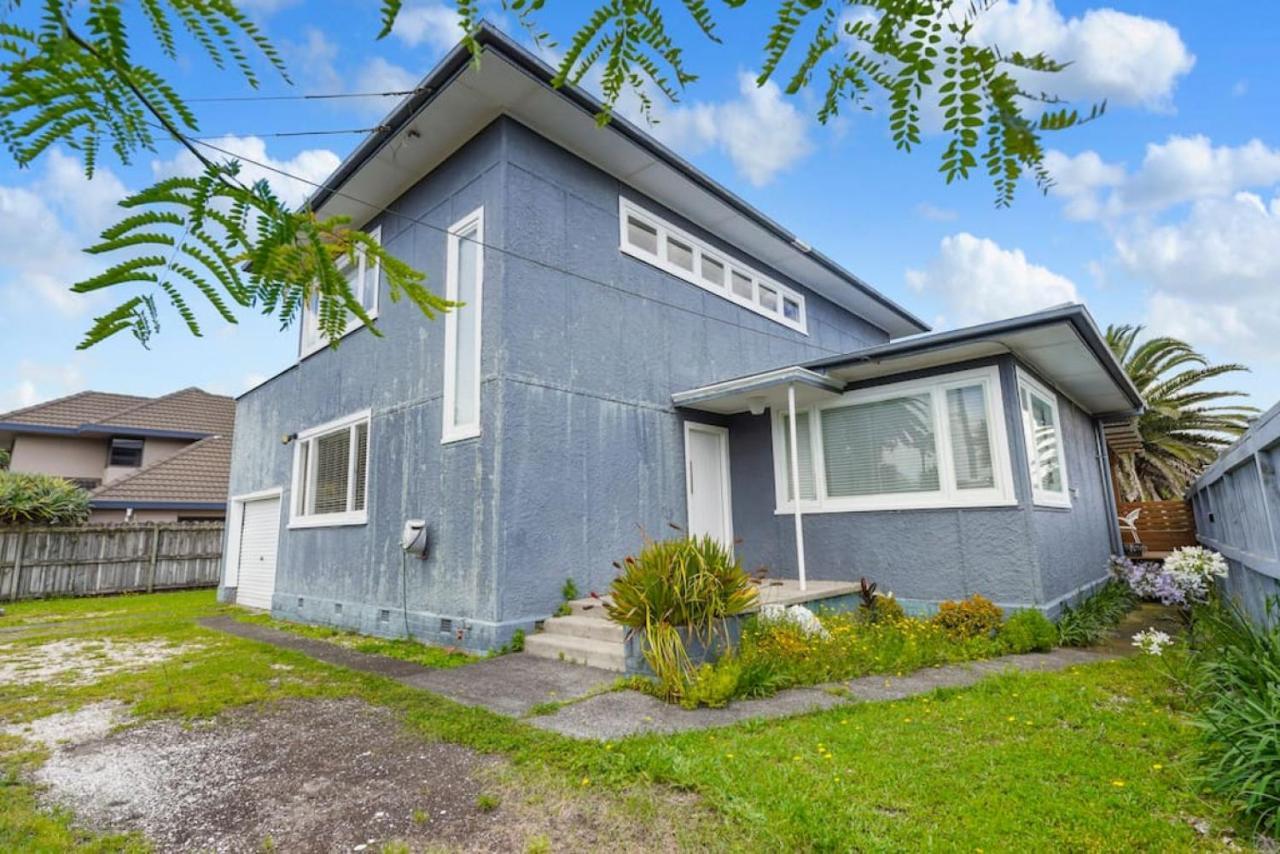 Holiday home Amazing By - Fully Aircon-ed - Wifi *