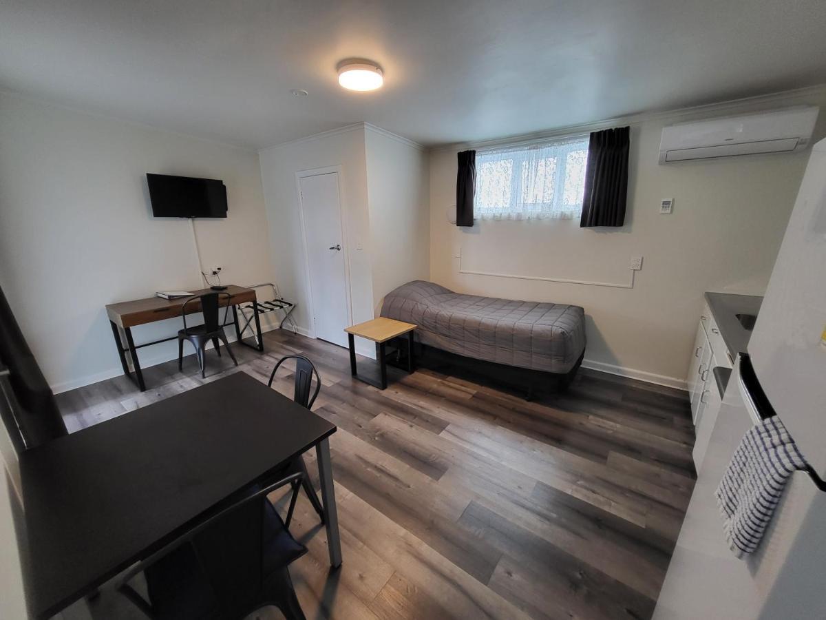 Rockfield Motel Auckland