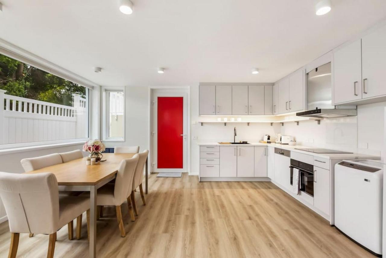 Apartamento Cove Hideaway Is In A Great Location Auckland