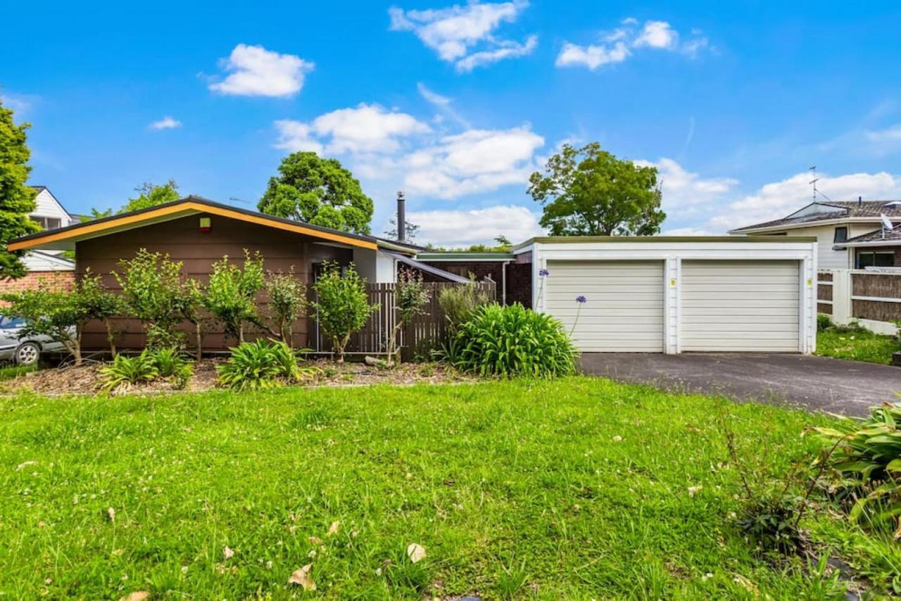 Family Retreat With Parking, Wi-fi And Garden * Auckland