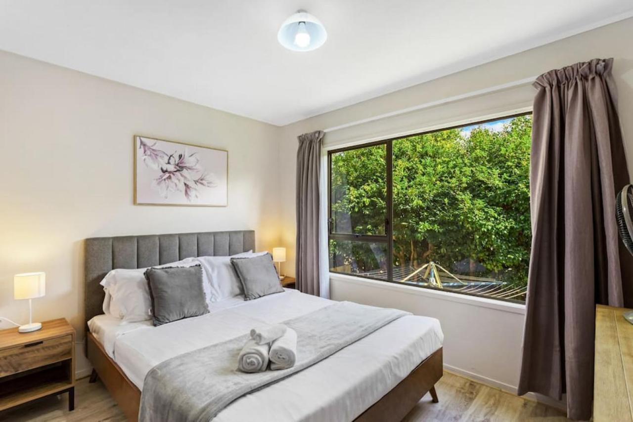 Holiday home Family Retreat With Parking, Wi-fi And Garden Auckland
