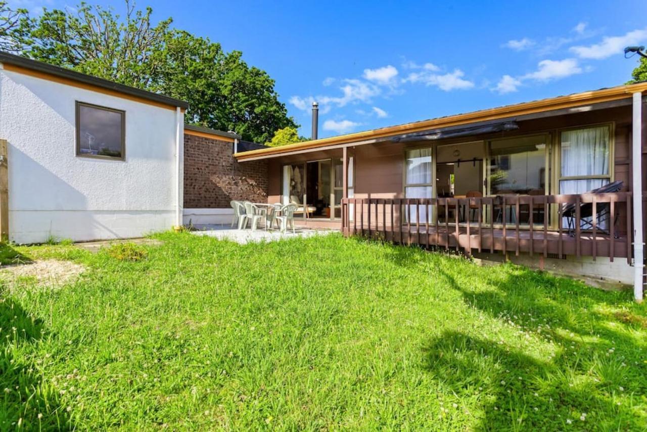 Holiday home Family Retreat With Parking, Wi-fi And Garden Auckland