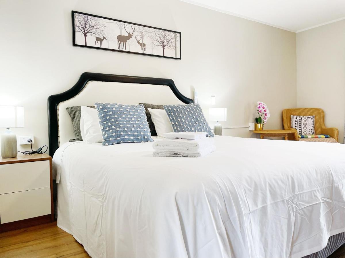 Motel Pupuke Manor 4*