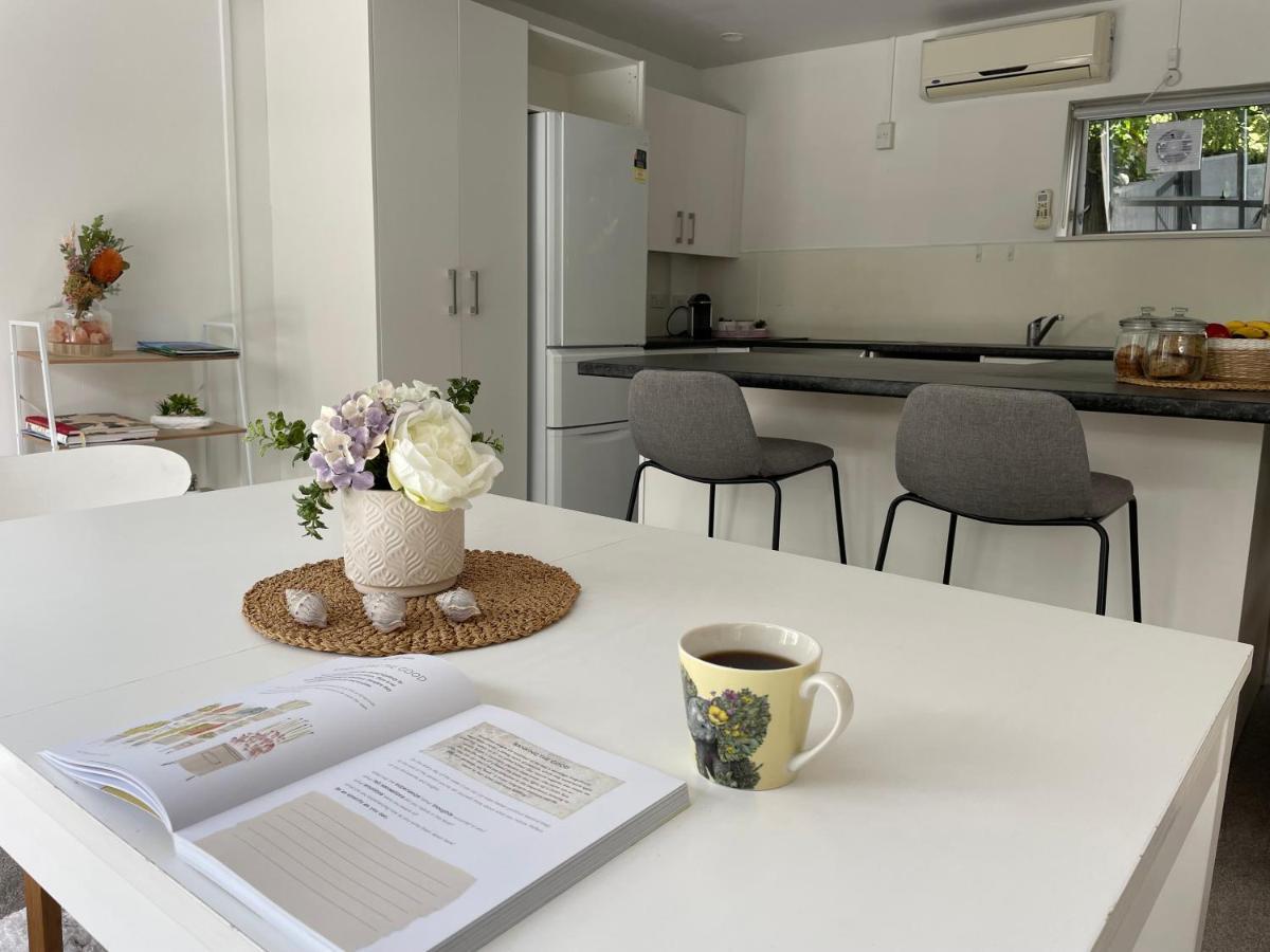 Apartment Family Friendly 3br Flat - 3min Walk To The - Self Contained *