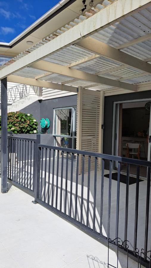 Apartment Family Friendly 3br Flat - 3min Walk To The - Self Contained Auckland