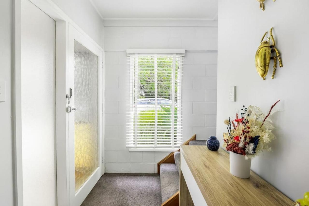 Cosy Haven Unit With Garage And Air-con Apartment *