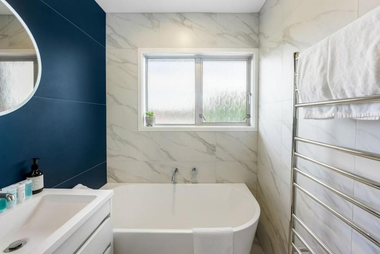 Apartment Cosy Haven Unit With Garage And Air-con Auckland