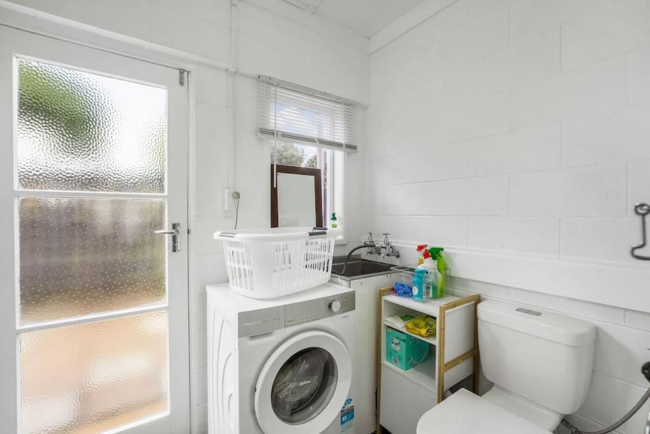 Apartment Cosy Haven Unit With Garage And Air-con *