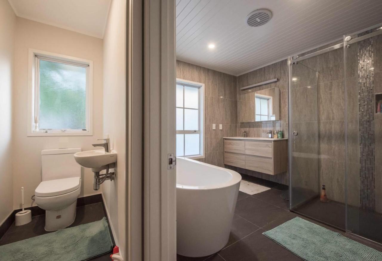 Queenroomsharedbathroom2aldult-204 (adults Only) Auckland