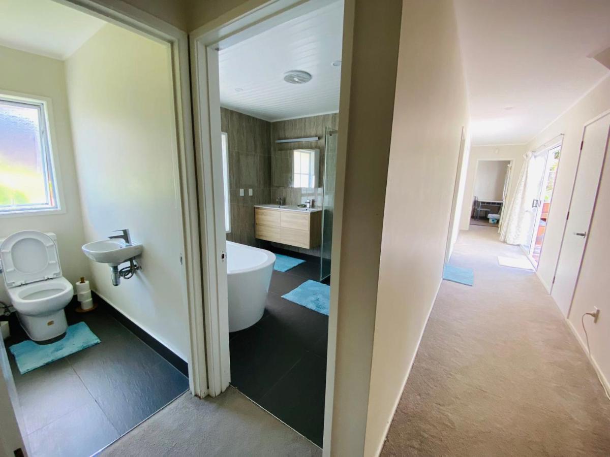 Queenroomsharedbathroom2aldult-204 (adults Only) Homestay Auckland