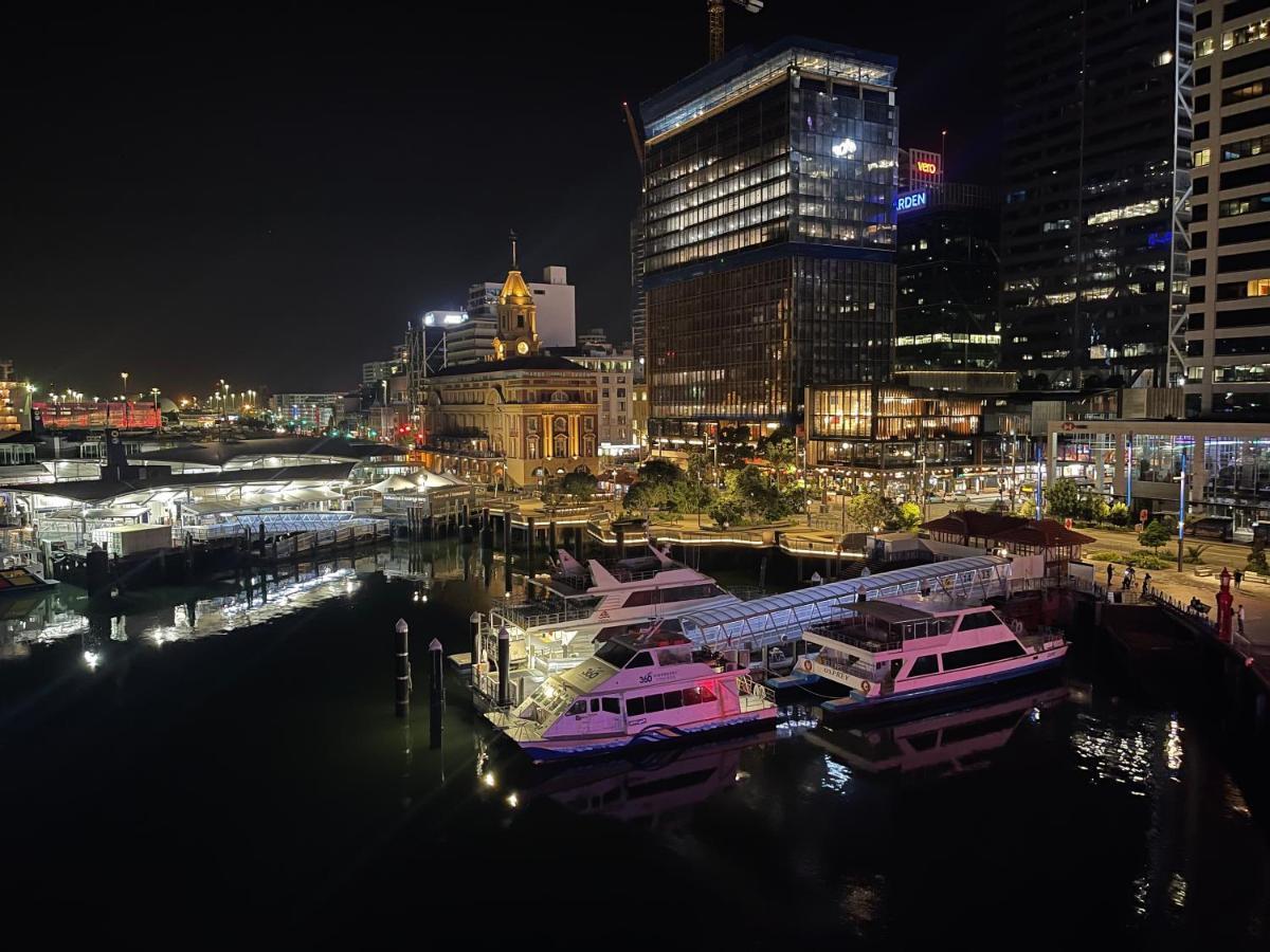 Luxury - Parking - Hot Tub - Stunning Views Apartamento Auckland