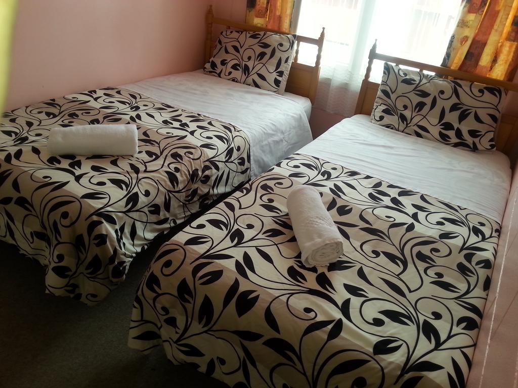 Airport Skyway Motel