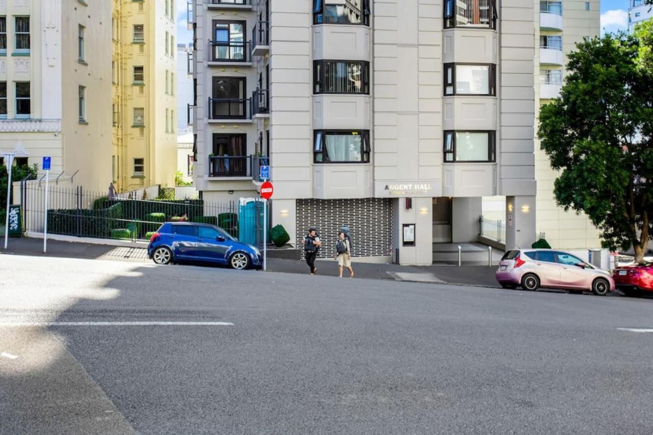 1br With Stunning Harbour Views - Netflix - Wifi Apartment