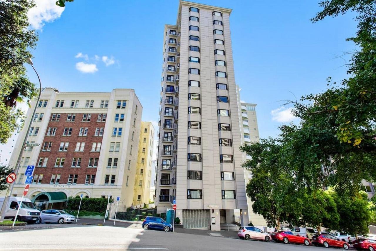 1br With Stunning Harbour Views - Netflix - Wifi Apartment
