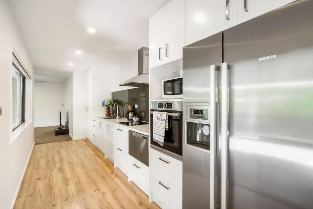 Forest View With Parking And Garden Apartment *