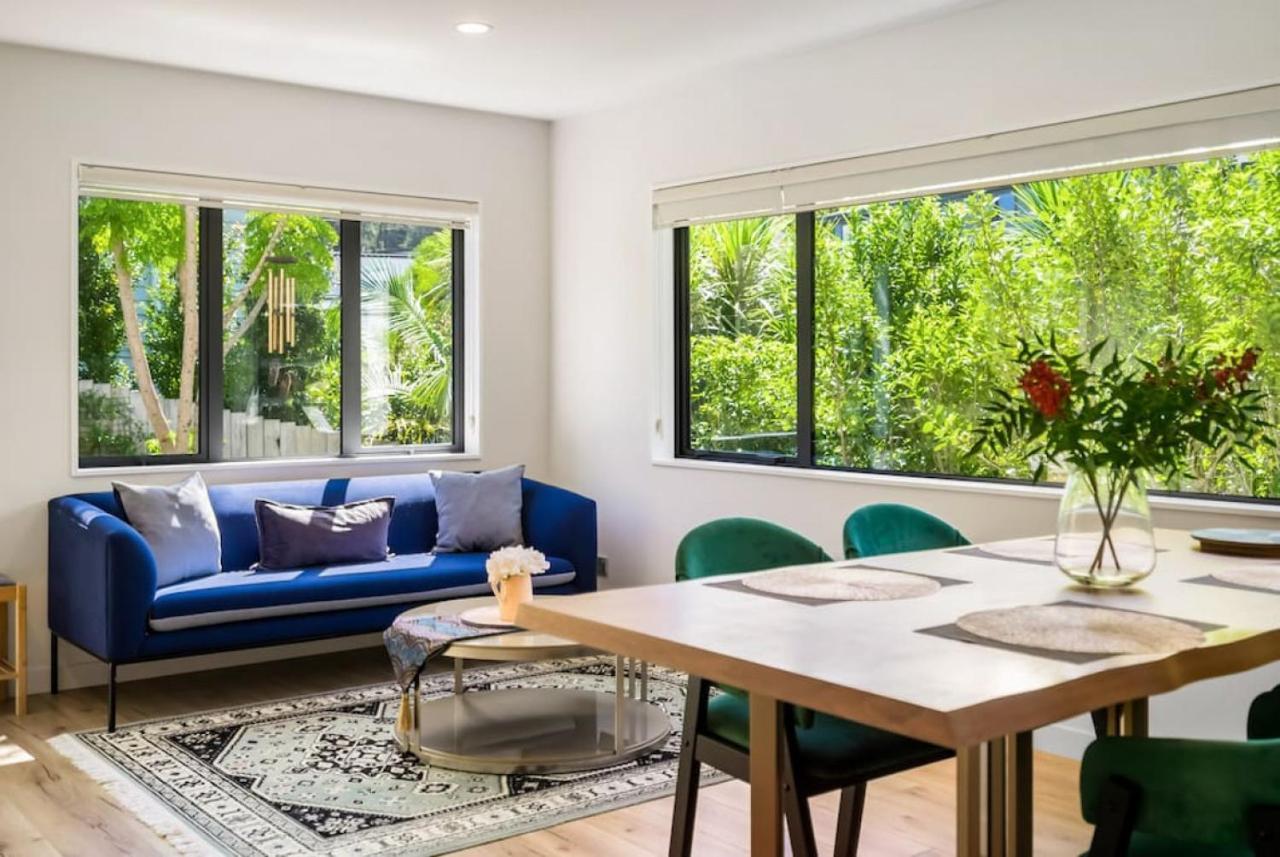 Forest View With Parking And Garden * Auckland