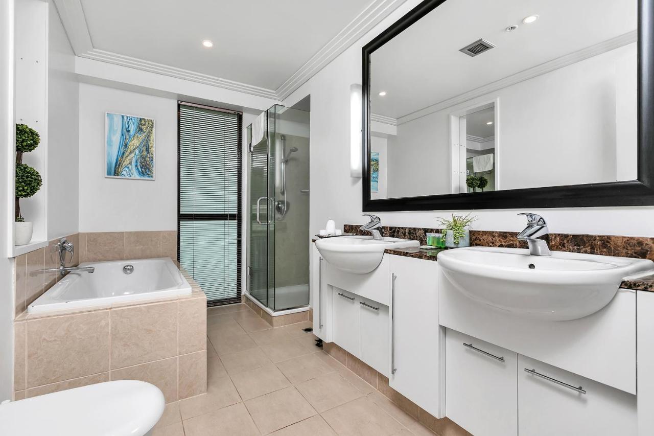 Glamorous Getaway - Heart Of The Viaduct 'quays' * Auckland