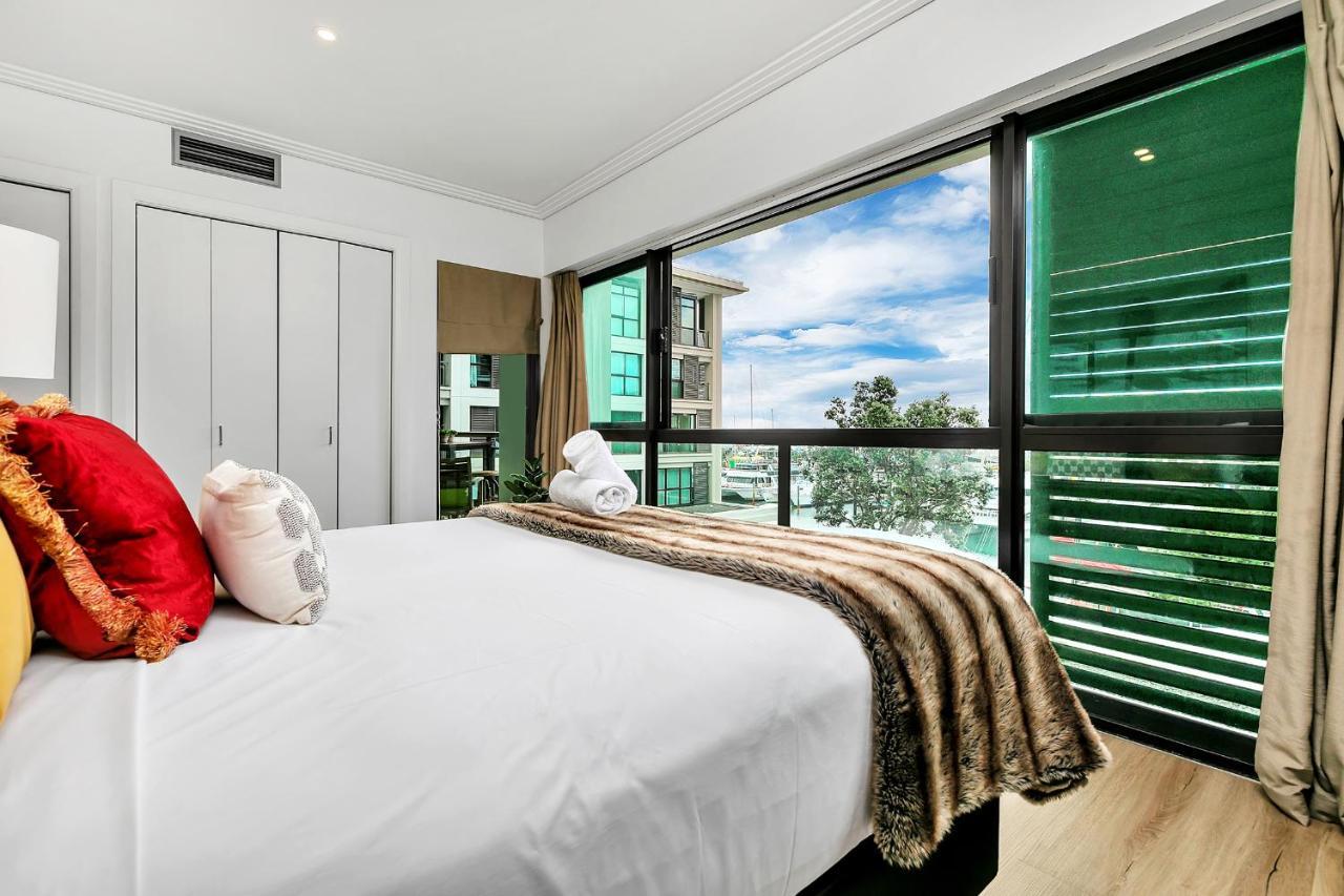 Apartment Glamorous Getaway - Heart Of The Viaduct 'quays' *