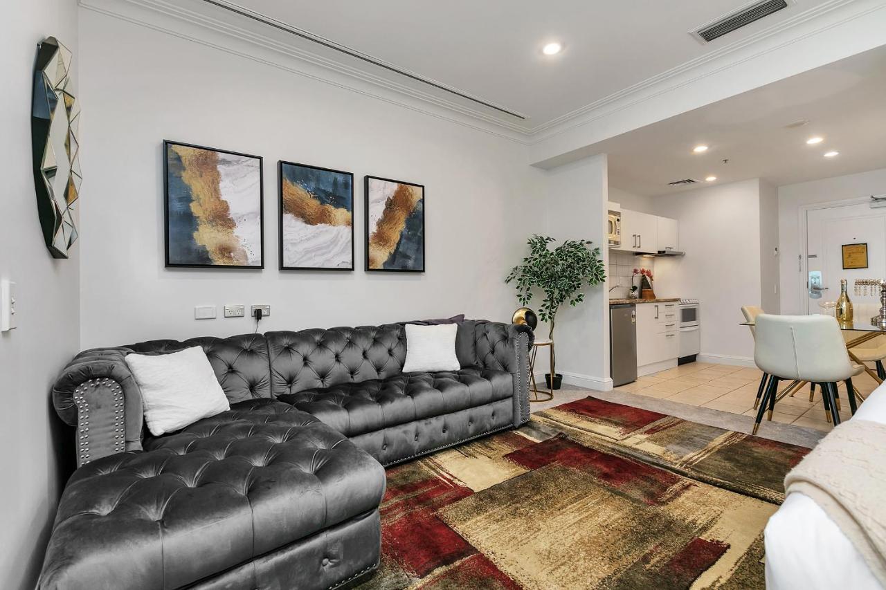 Your Family Getaway - Rooftop & Pool! Apartamento *