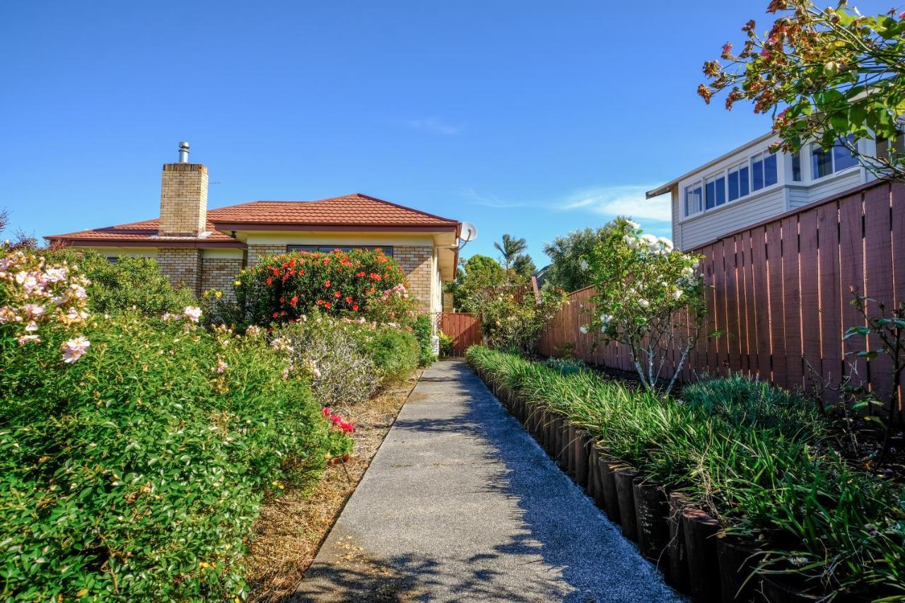 Howick Sea View House