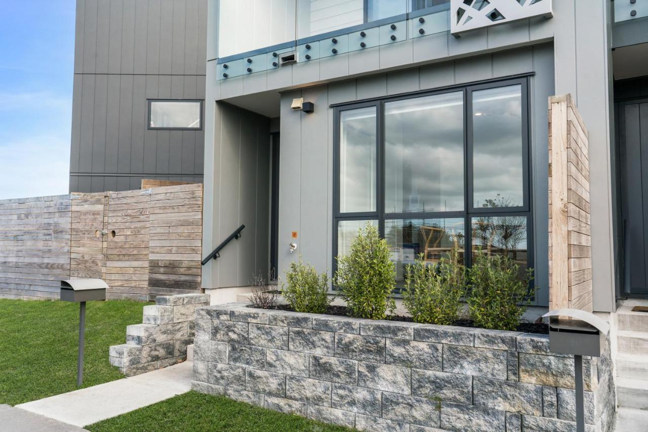 Your Away From Located Near Cbd Auckland