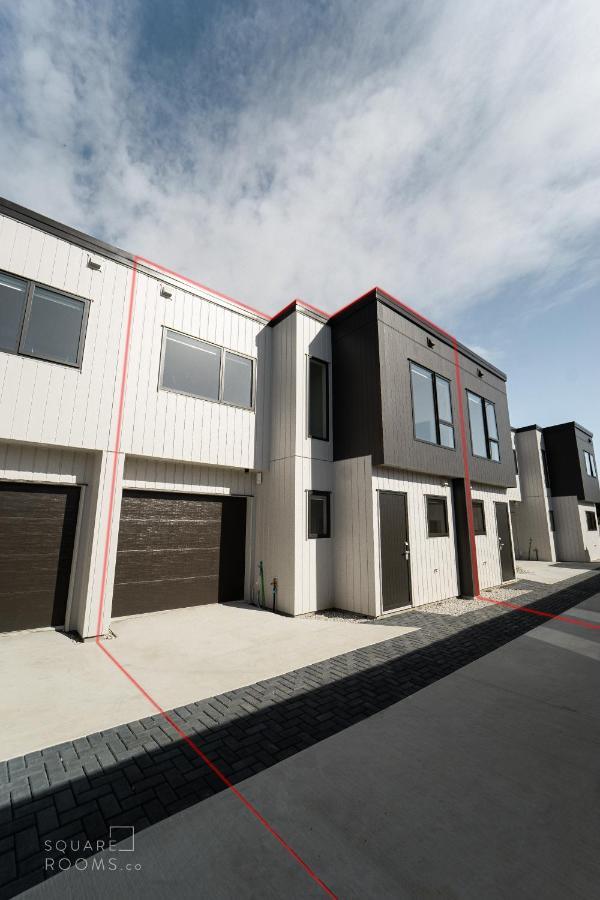 Modern Howick Town House Fibre Wifi Netflix *