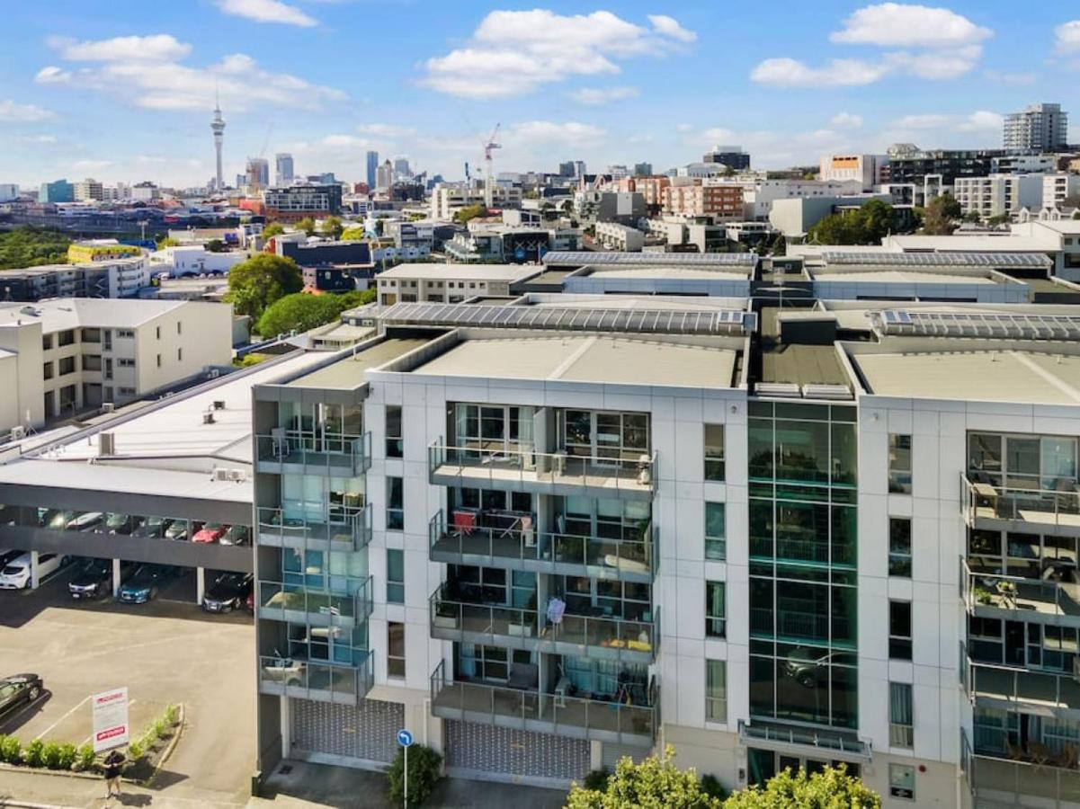 Vista Escape With Parking And Wi-fi Apartment *