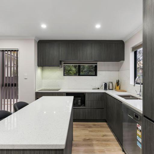 Jupiter St No 3 Holiday home Auckland