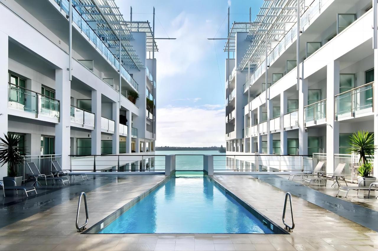 Apartamento Waterfront Seaview - Same Building Block As Hilton