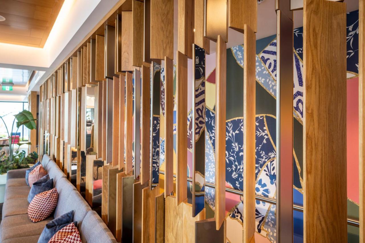 M Social Hotel 4*