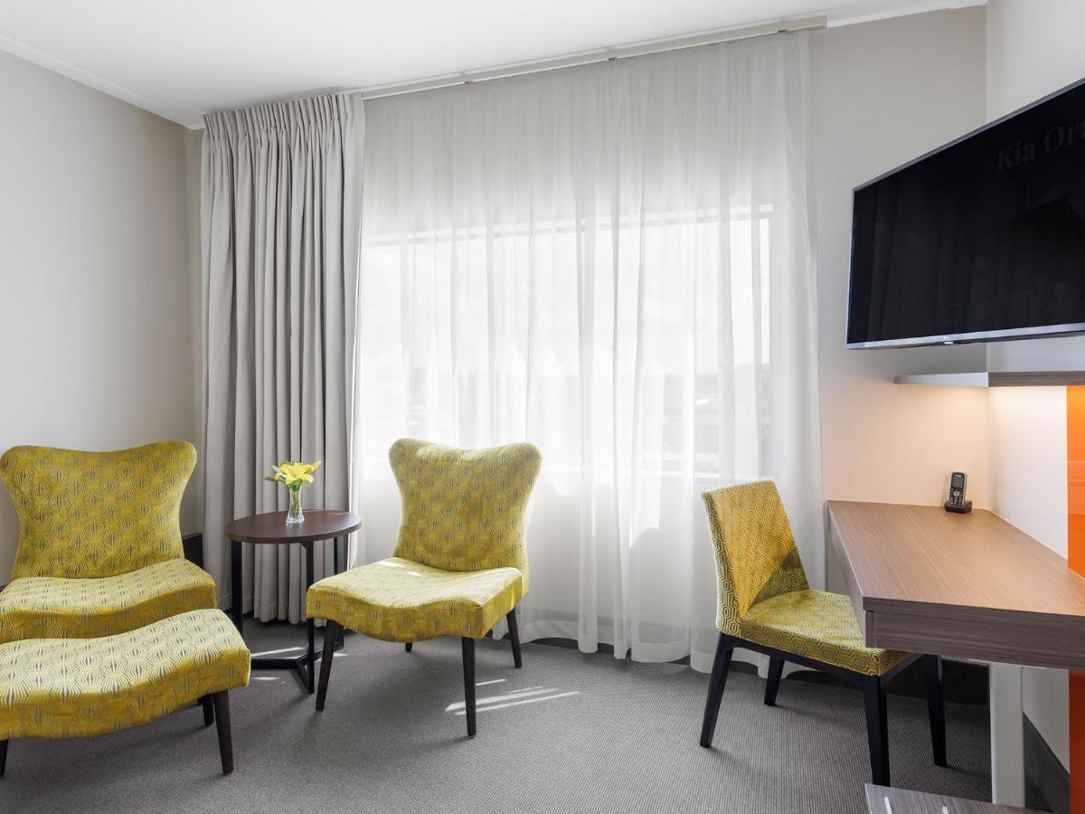 Hotel Jetpark Airport 4*