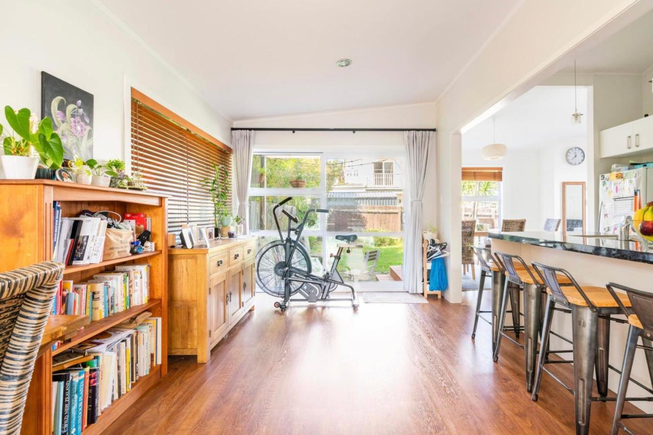 Homestay Shared In Albany