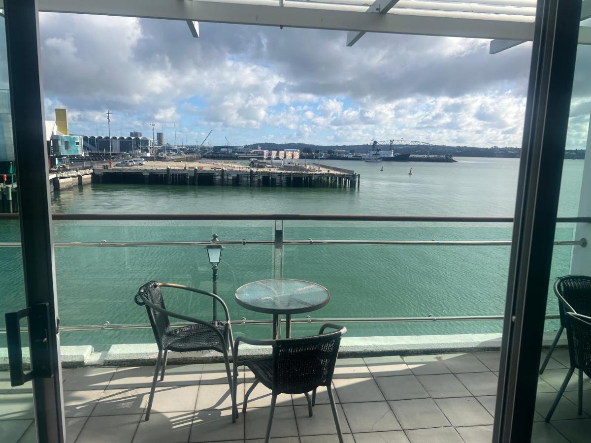 Apartamento Waterfront Seaview - Same Building Block As Hilton *