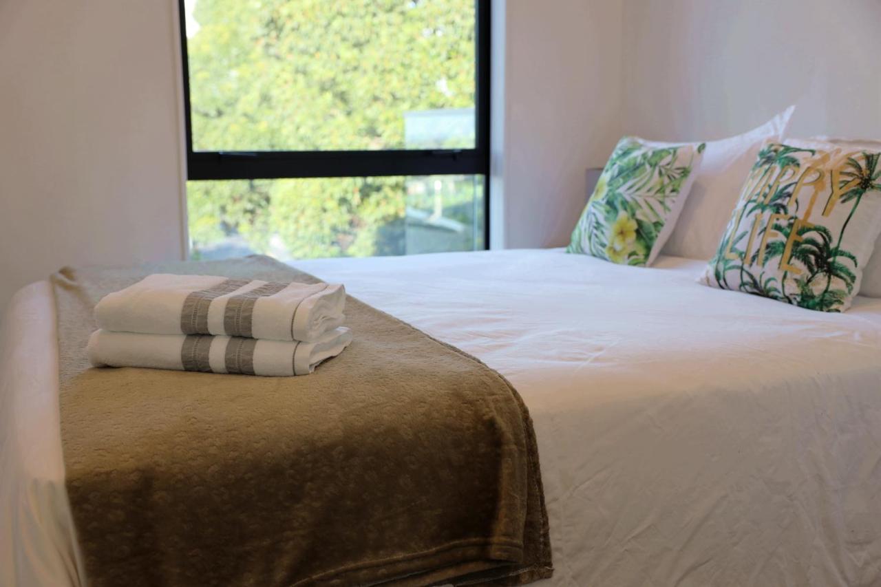 Luxury Brand New Designer Living *
